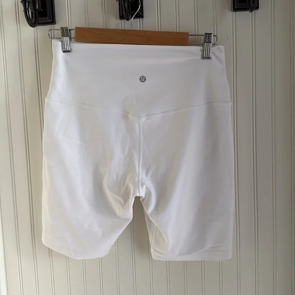 Lululemon Align Short 8" White - Picture 5 of 6